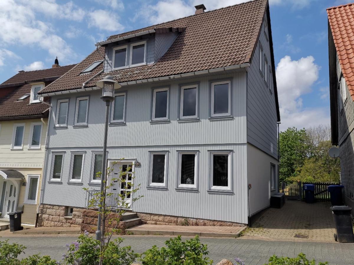 Grosses Schoenes Ferienhaus Mit Garten Fuer 12 Personen Erwartet Sie Im Harz! ザンクト・アンドレーアスベルク エクステリア 写真
